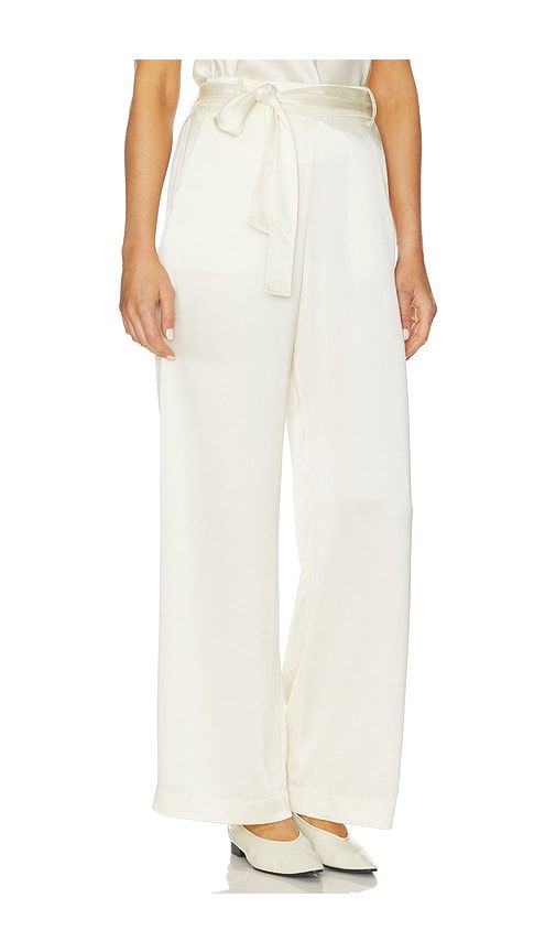 Barb Tailored Pant in Cream. - size M (also in S) - LESET - Modalova