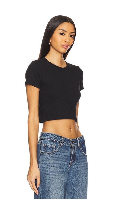 Kelly Crop Slim Fit Tee in . - size L (also in M, S, XL) - LESET - Modalova