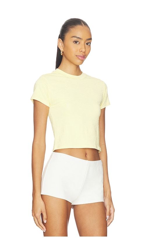 Nina Baby Tee in Yellow. - size L (also in XL) - La Porte - Modalova