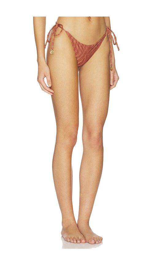Muse Glow Seamless Ruched Back Brazilian in . - size L (also in M) - Luli Fama - Modalova