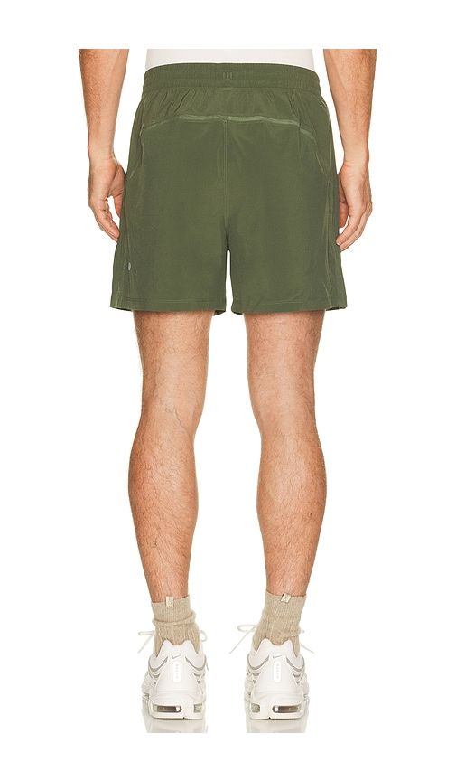 Pace Breaker Short 5 in Green. - size S (also in M, L, XL/1X) - lululemon - Modalova