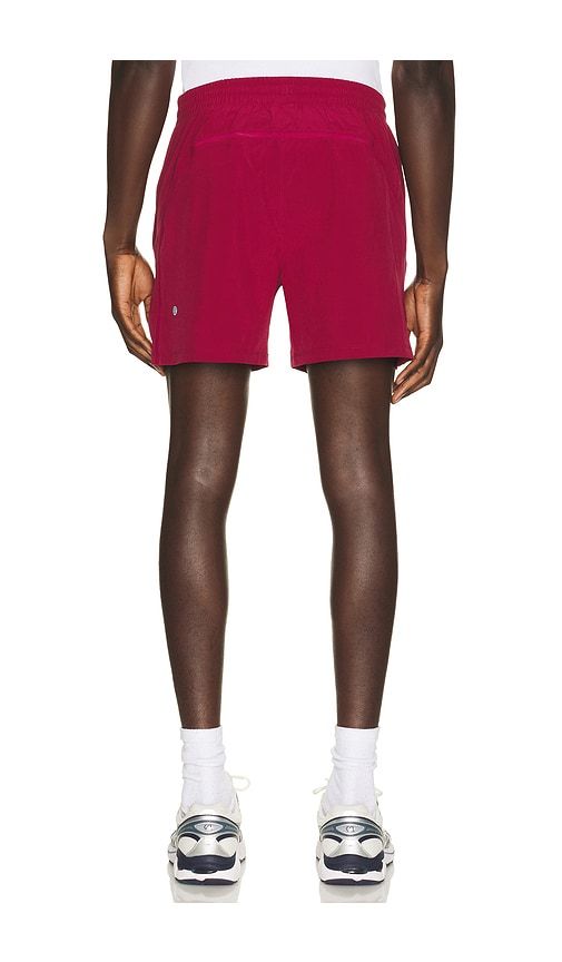 Pace Breaker Short 7 in Red. - size S (also in M, XL/1X, L) - lululemon - Modalova
