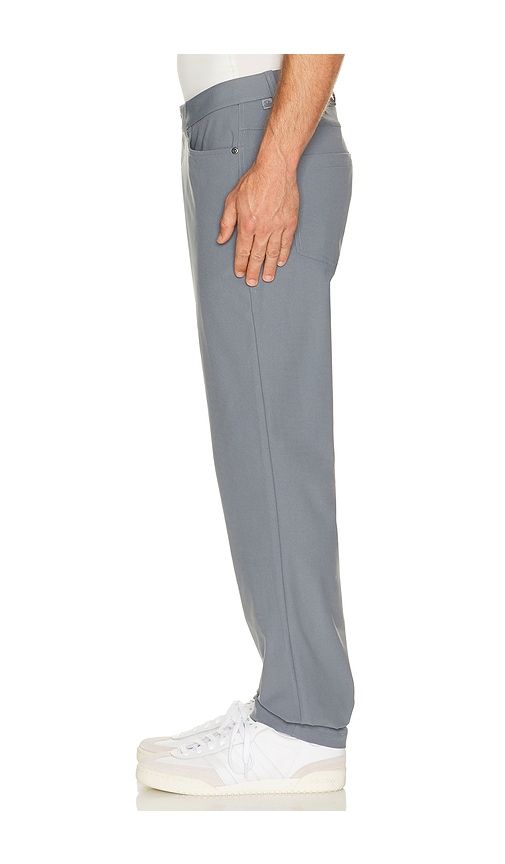 Abc Classic 32l Warpstreme Pant in Grey. - size 29 (also in 31, 32, 33, 34, 36) - lululemon - Modalova