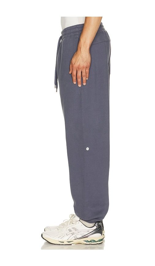 Steady State Fleece Jogger Compact in Blue. - size L (also in M, S, XL/1X) - lululemon - Modalova