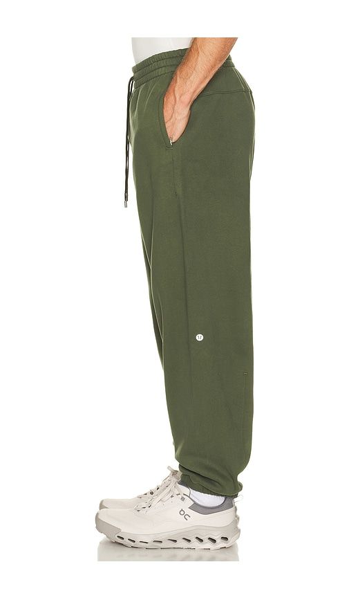 Steady State Fleece Jogger Compact in Green. - size L (also in M, S, XL/1X) - lululemon - Modalova