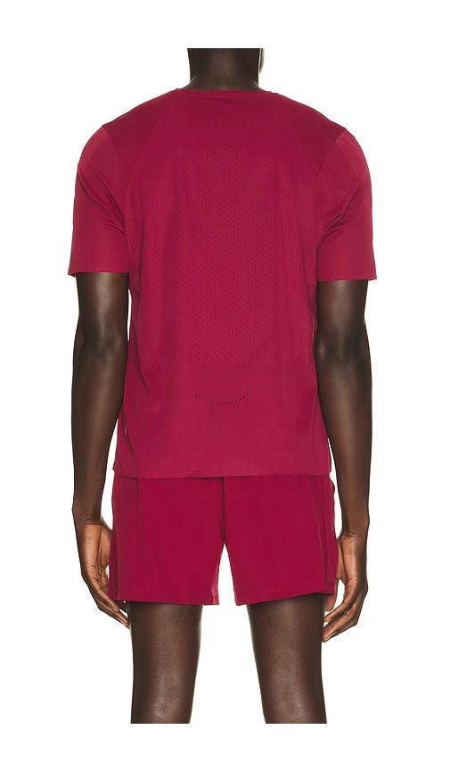 Fast And Free Short Sleeve Shirt in Red. - size L (also in M, S, XL/1X) - lululemon - Modalova
