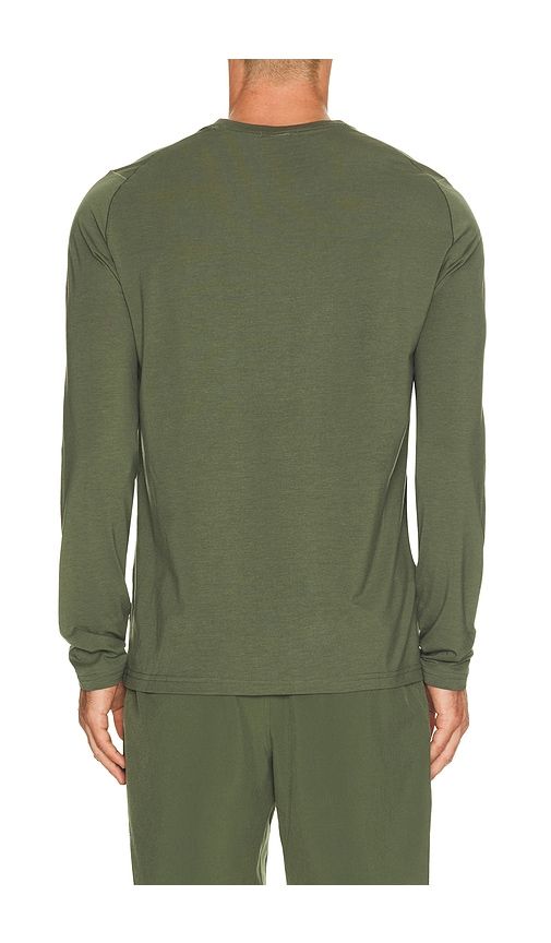 Everyday Long Sleeve Shirt in Green. - size L (also in M, S, XL/1X) - lululemon - Modalova