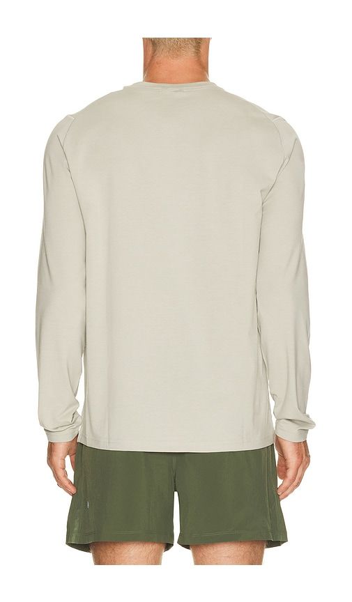 Everyday Long Sleeve Shirt in Grey. - size S (also in M, L, XL/1X) - lululemon - Modalova