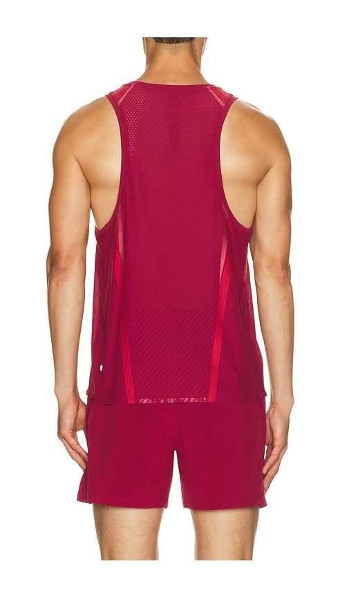 Fast and Free Airflow Tank in Burgundy. - size L (also in M, S, XL/1X) - lululemon - Modalova