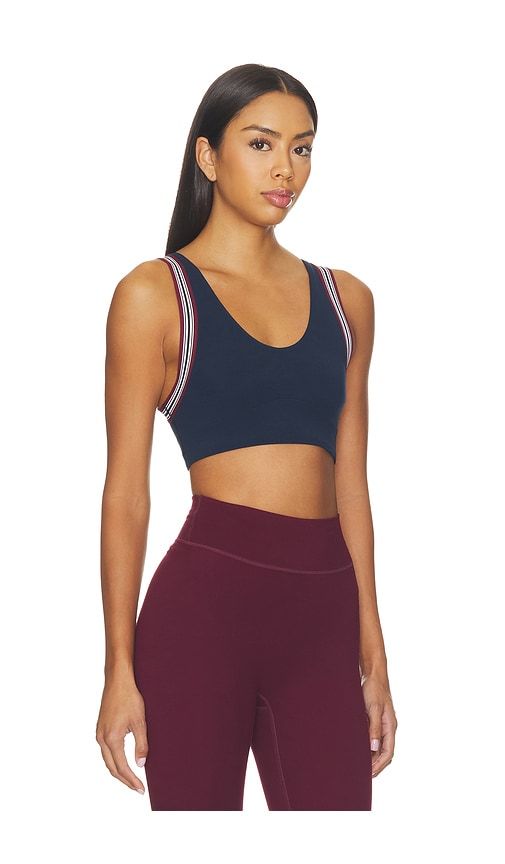 Groove Yoga Light Support Bra in Navy. - size L (also in M, S, XL, XS) - lululemon - Modalova