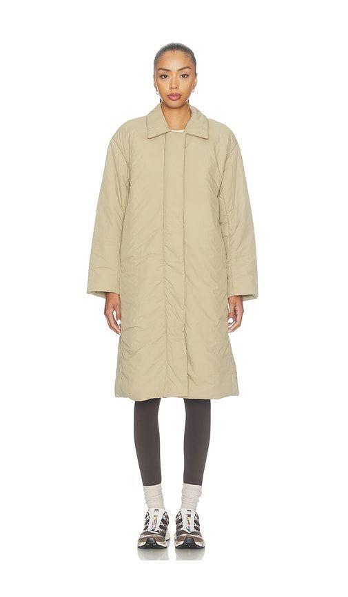ThermoZen Insulated Mac Coat in Tan. - size L (also in M, S, XL, XS) - lululemon - Modalova