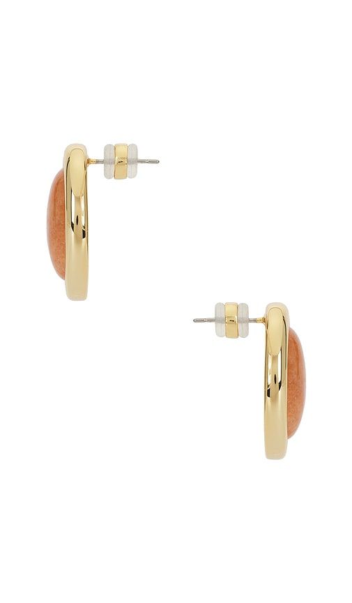 Sunset Stone Studs in Orange - Luv AJ - Modalova