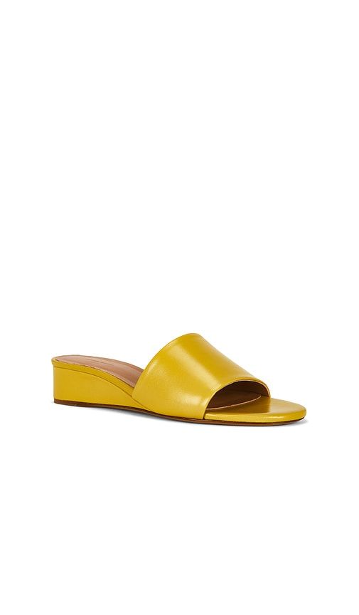 Zeppa Slide in Yellow. - size 36 (also in 37, 39, 40) - Mansur Gavriel - Modalova