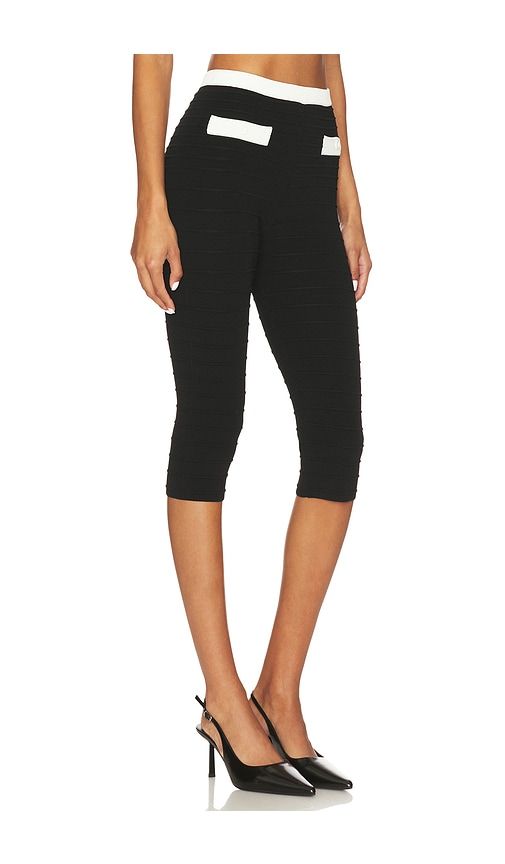 Chanthra Capri in Black. - size M (also in S, XL) - MAJORELLE - Modalova