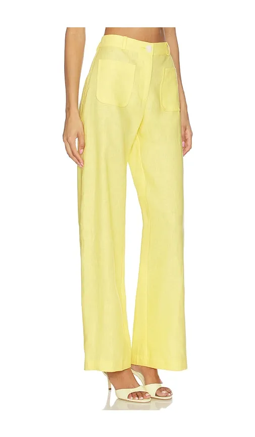 Pleated Barrel Button Pocket Pant in . - size 2 (also in 4, 6) - MATTHEW BRUCH - Modalova