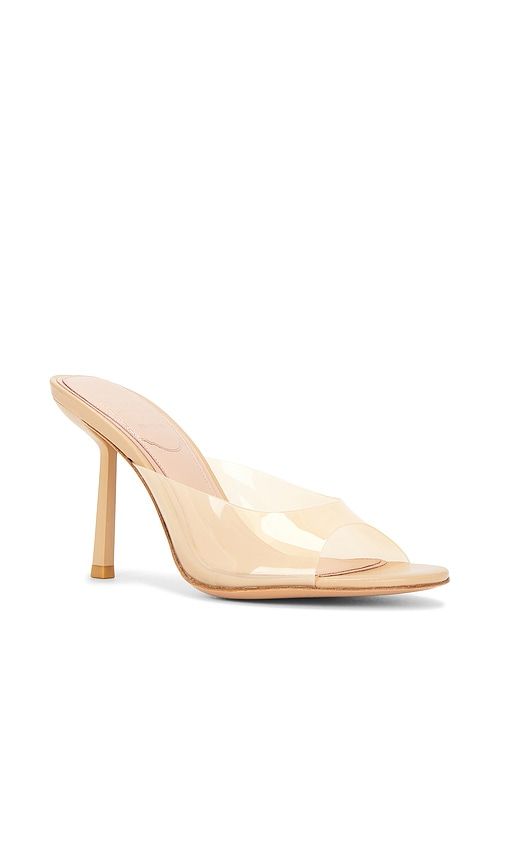 X Revolve Naomi Mule in Cream. - size 6 (also in 6.5, 7, 9) - Michael Costello - Modalova