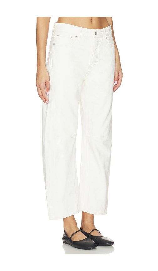 Darted Barrel Jeans in White. - size 28 (also in 30, 32, 33) - Madewell - Modalova
