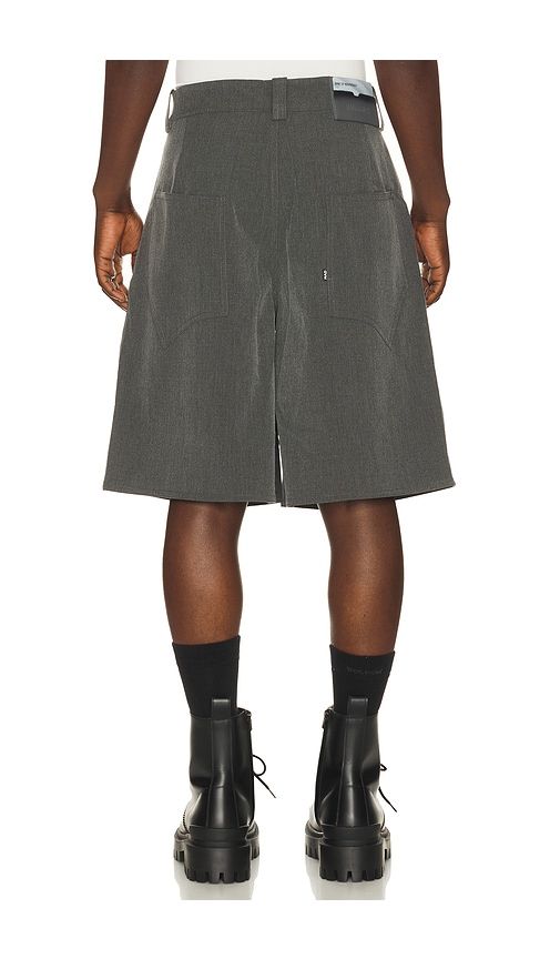 Oversized Shorts in Charcoal. - size L (also in M) - MADFRENZY - Modalova