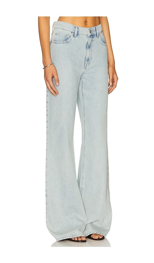 Low Rise Bootcut in Blue. - size 26 (also in 27) - Moschino Jeans - Modalova