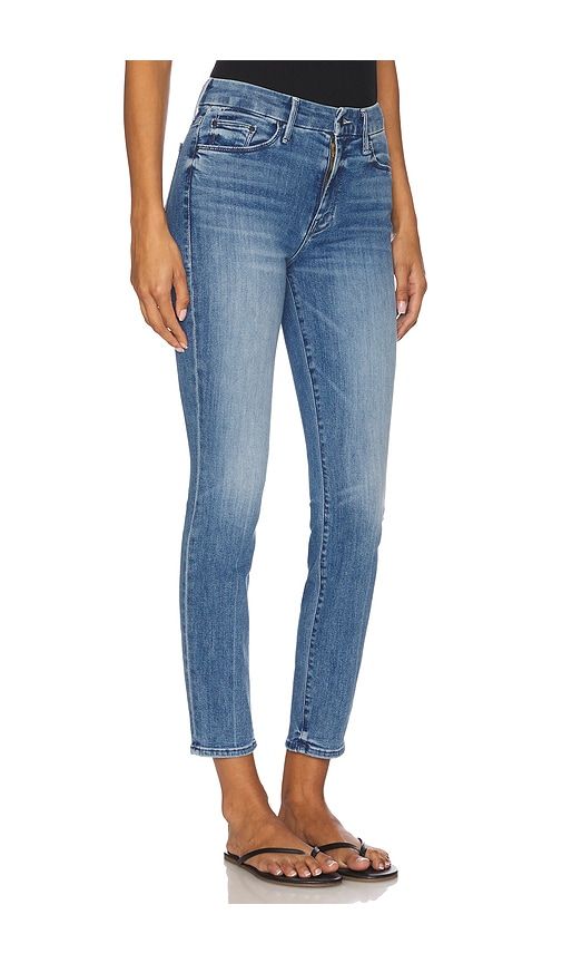 The Looker Ankle Jeans in Blue. - size 28 (also in 34) - MOTHER - Modalova