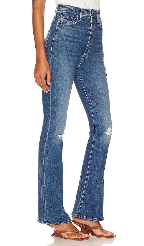 The Tippy Top Cruiser Sneak Jeans in Denim-Medium. - size 33 (also in 34) - MOTHER - Modalova