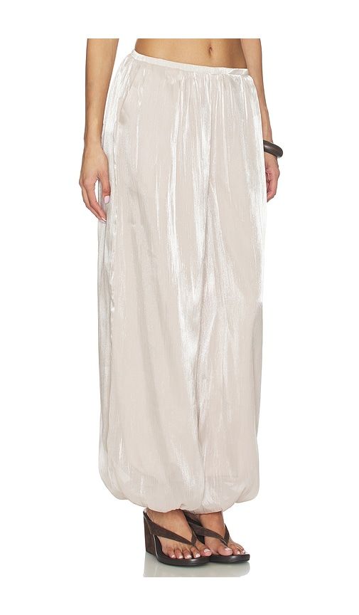 Tilly Balloon Pant in Beige. - size L (also in M, S, XL, XS) - MORE TO COME - Modalova