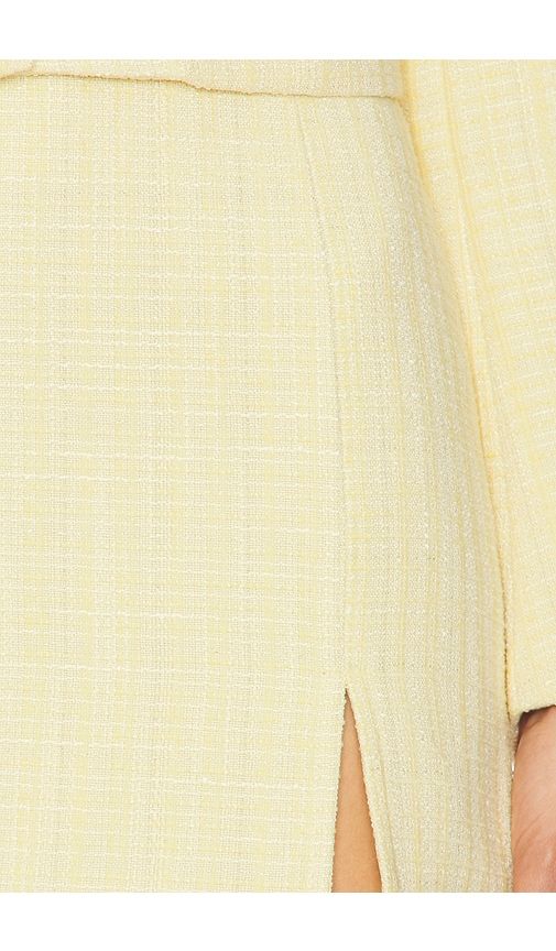 Willow Mini Skirt in . Taglia L. Also in M, S, XS, XXS - MORE TO COME - Modalova