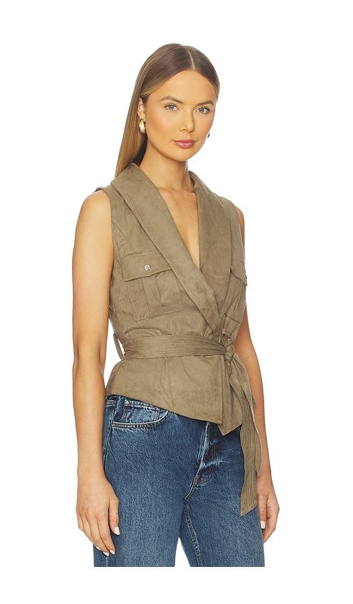 Aaliyah Faux Suede Vest in Sage. - size S (also in XS) - MORE TO COME - Modalova
