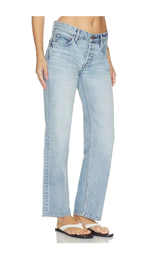 Covington Straight Low Jeans in Blue. - size 23 (also in 24, 25, 26, 28, 30) - Moussy Vintage - Modalova