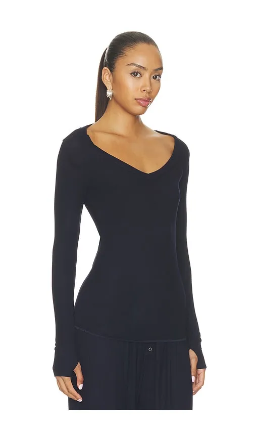 Otis Long Sleeve Fitted V-neck in . - size L (also in M, S, XS) - Michael Lauren - Modalova