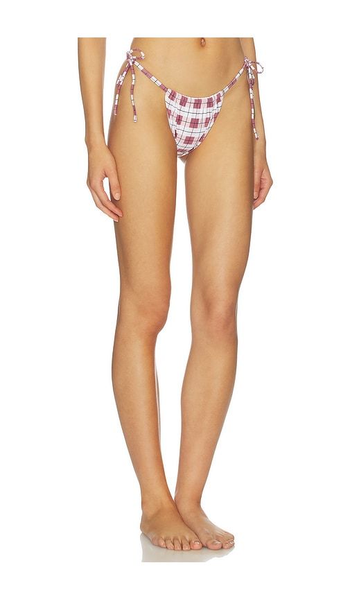 Brasil Scrunch Side Tie Bikini Bottom in Burgundy. - size L (also in M, S, XS) - Montce - Modalova