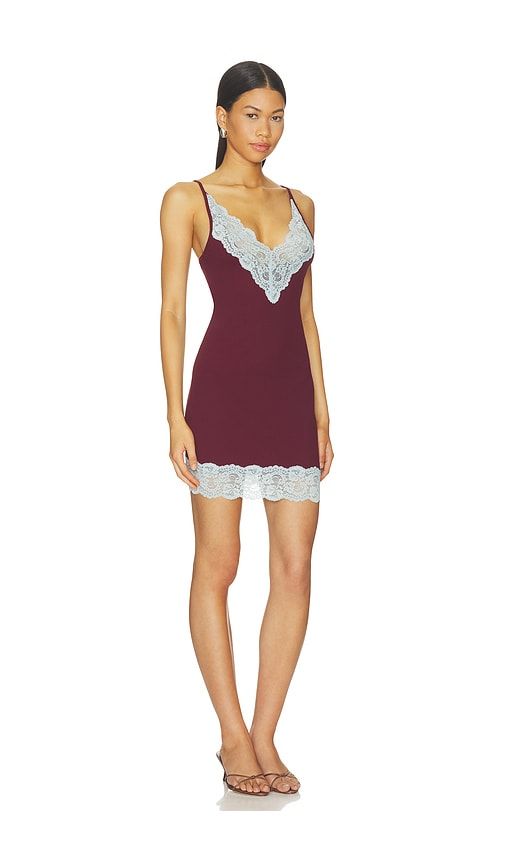 Danae Dress in Wine. - size L (also in S) - MADISON THE LABEL - Modalova