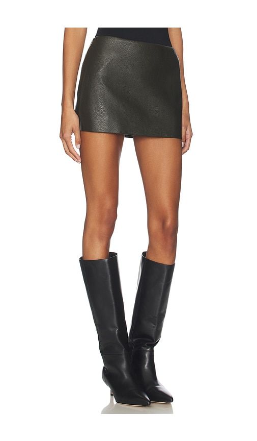 Rory Mini Skirt in Green. - size L (also in M, S) - MADISON THE LABEL - Modalova