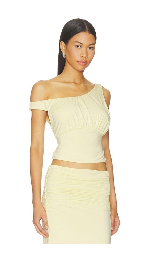 X REVOLVE Nisma Top in Yellow. - size L (also in M, S, XL, XS) - MADISON THE LABEL - Modalova