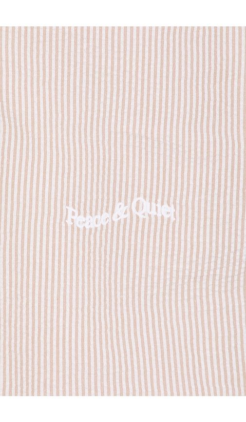 Wordmark Button Up in . Size L. Also in M, S, XS - Museum of Peace and Quiet - Modalova
