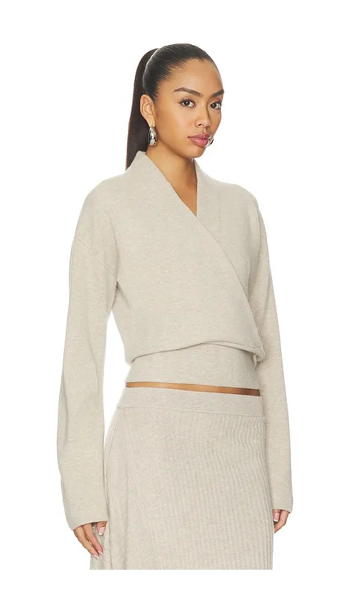 Cashmino Wrap Sweater in Cream. - size L (also in M, S, XS) - NAADAM - Modalova