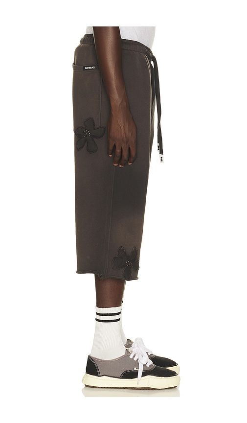 Flower Patch Long Sweat Short in Black. - size L (also in M, S, XL/1X, XXL/2X) - Nahmias - Modalova