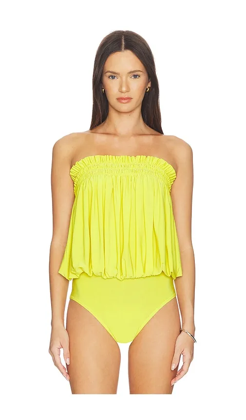 Strapless Peasant Bodysuit in Yellow. - size M (also in S, XS, XXS) - Norma Kamali - Modalova