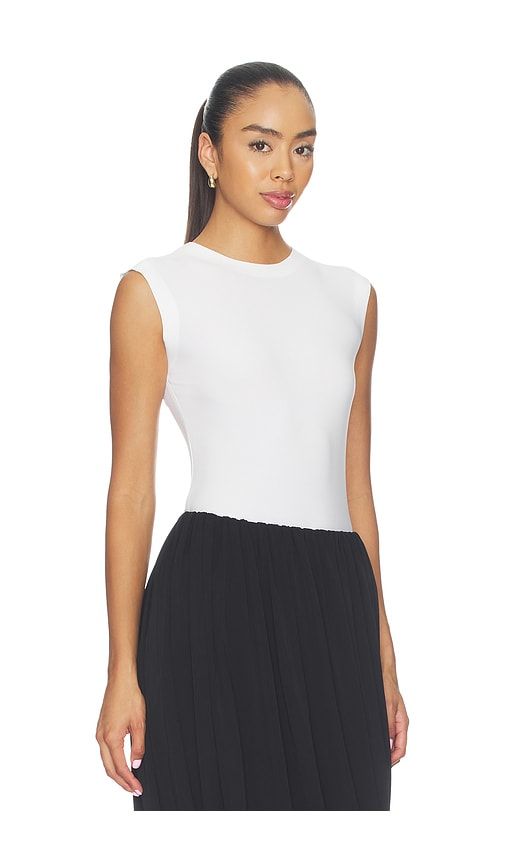 X Lifestyle Sleeveless Top in White. - size L (also in M, S, XL, XS) - Norma Kamali - Modalova