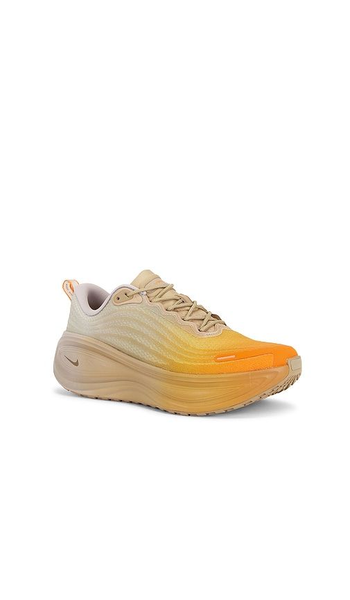 Vomero Plus Sp Sneaker in Orange. - size 10 (also in 10.5, 11, 11.5, 12, 13, 14, 6.5, 7, 7.5, 8, 8.5, 9, 9.5) - Nike - Modalova