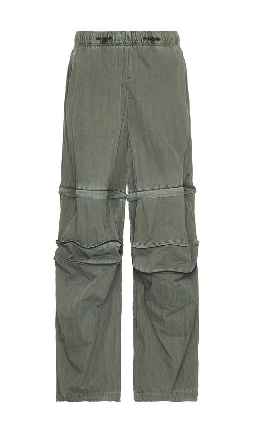Tech Woven Washed Pants in Charcoal. - size L (also in M, XL/1X) - Nike - Modalova