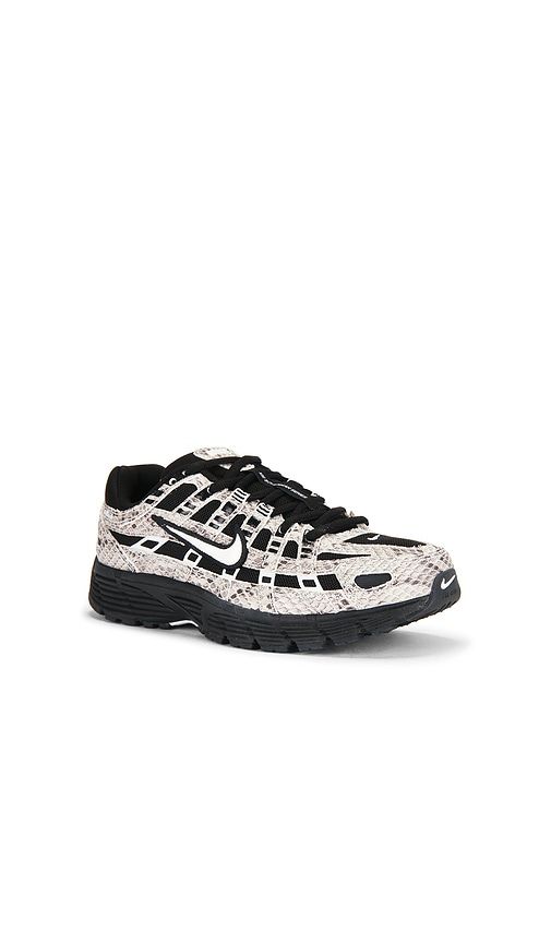 P-6000 SE Sneaker in Black & . - size 7 (also in 7.5) - Nike - Modalova