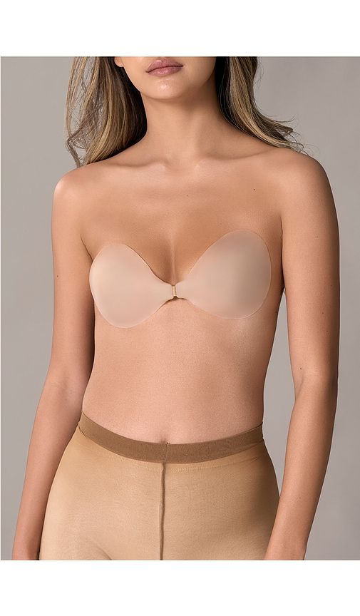 Shape Up Backless Strapless Bra in Tan. - size A (also in B, C, D) - NOOD - Modalova
