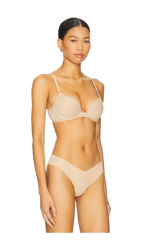 Bliss Convertible T-shirt Bra in Tan. - size 36C (also in 36D) - Natori - Modalova