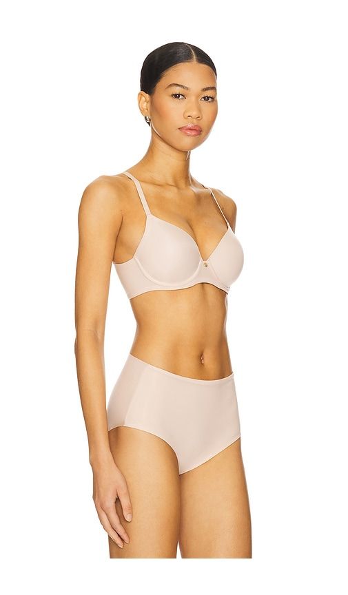 Cloud Comfort Smoothing T-shirt Bra in Beige. - size 32B (also in 32C, 34D, 36B, 36C) - Natori - Modalova