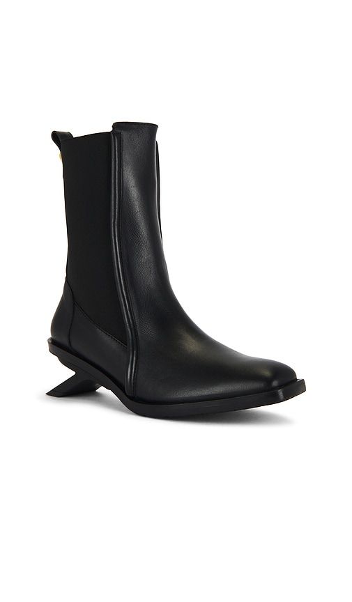 Chelsea Boot in . - size 6 (also in 7) - Nora Lozza - Modalova