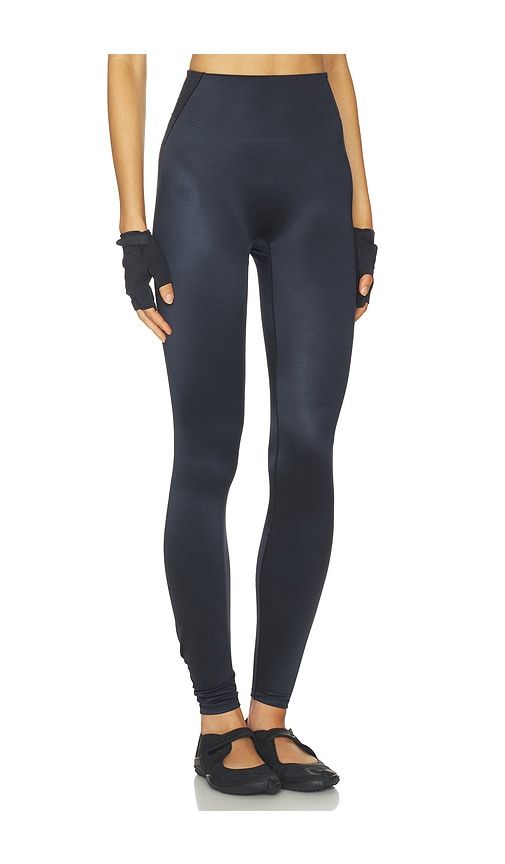 Shine Bonded Waist 29 Inch Leggings in Black. - size M (also in S) - NikeSKIMS - Modalova