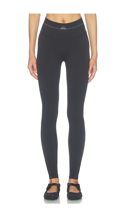 Legging in Black. - size L (also in M, S, XS) - NikeSKIMS - Modalova