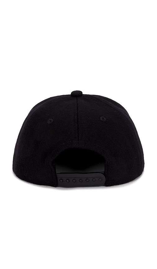 Team Hat in - ONE OF THESE DAYS - Modalova