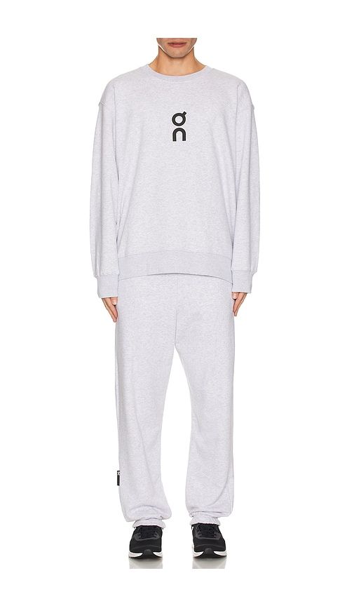 Club Sweater in Grey. - size L (also in M, S, XL/1X, XS, XXL/2X) - On - Modalova